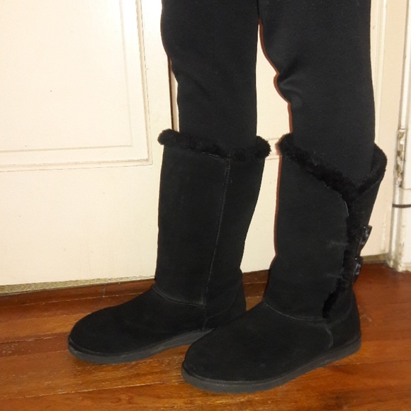 GIFTED🎉CCO🎉Fur lined Winter Boots - Picture 4 of 6